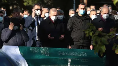 Bakan Pekcan'ın acı günü! Cenazeye Erdoğan da katıldı