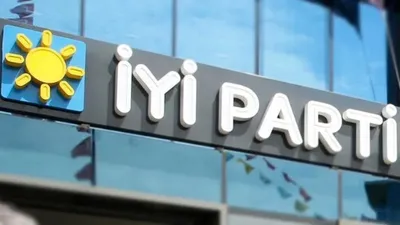 İYİ Parti'de 5 isim istifa etti