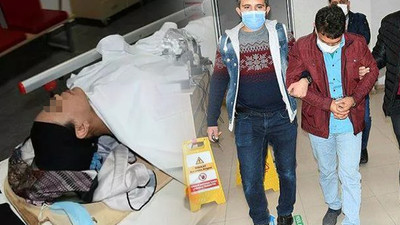 Kendisini reddeden kadını sırtından bıçakladı