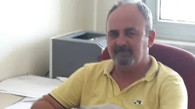 Canlı ders sırasında fenalaşan öğretmen hayatını kaybetti