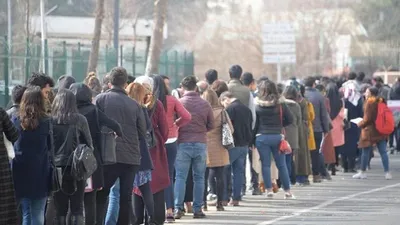 Tunus’a 5 milyon dolar veren devlet baba 300 bin gence icra gönderdi!