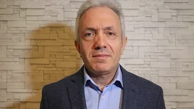 Üniversiteler için ''fuhuş evleri'' diye profesörden yeni açıklama