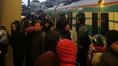 Marmaray'da arıza ! Seferler durdu