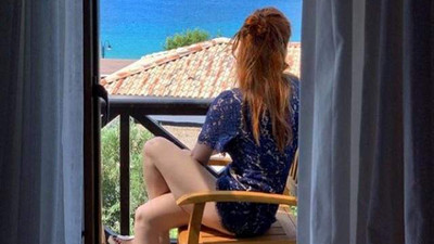 Mine Tugay'ın ''mini'' şovu sosyal medyayı salladı