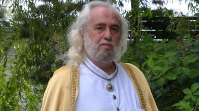 Çakma mesih Hasan Mezarcı yine iş başında