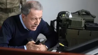 Bakan Akar İdlib'deki askere bu mesaj ıverdi