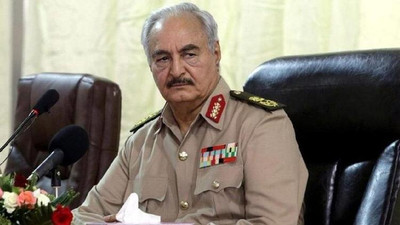Darbeci Hafter'e savaş suçu davası