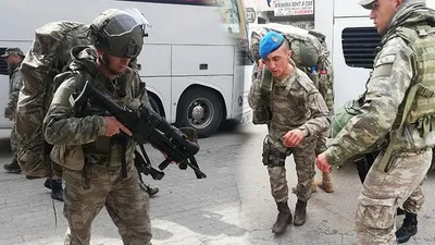 Yüzlerce komando Hatay'da