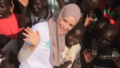 Gamze Özçelik sosyal medyaya damga vuran o iddiayı yanıtladı