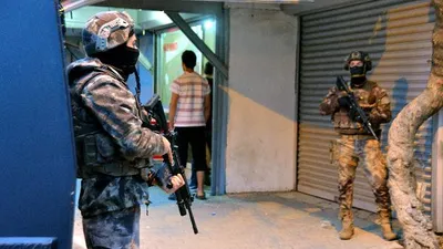 Adana'da DEAŞ ve El Kaide operasyonu