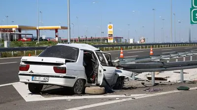 Manisa'da feci kaza: 3 ölü, 1 yaralı