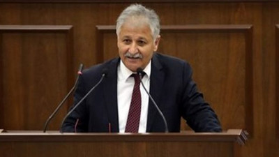 KKTC'de Bakan hastaneye kaldırıldı