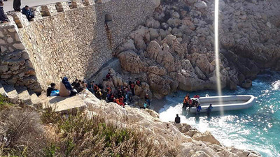 Göçmenlerin Kaş'tan Meis'e geçiş çabası