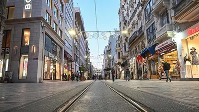 ''İşten çıkarmalar ve ücretsiz izinler yasaklansın''