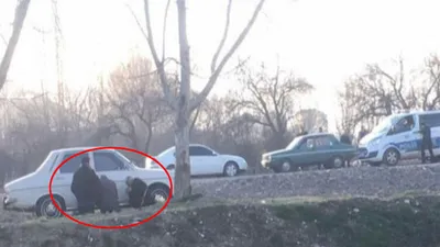 Polisi gören yaşlı amcalar böyle saklandı