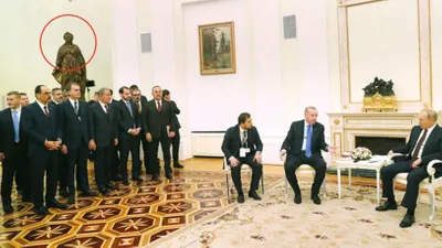 İlber Ortaylı'dan o milletvekiline: ''Biraz tarih öğrensin!''