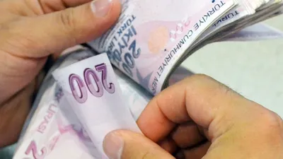''Koronavirüs Türkiye ekonomisini yüzde 38 küçültecek''