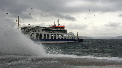 Gökçeada’ya ulaşım durdu