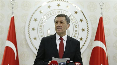 Bakan Selçuk açıkladı: ''Cep telefonlarınıza gelecek SMS'lere dikkat''