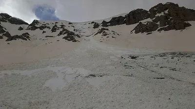 Van'da aynı noktada yine çığ düştü
