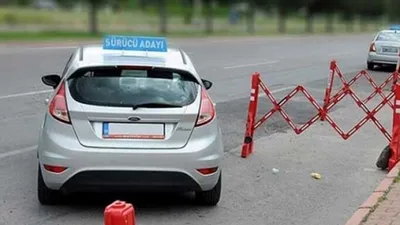 Sürücü kurslarında tepki var: ''Devlet bize yardımcı olmadı''