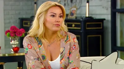 Pınar Altuğ, Ebru Şallı'ya yapılan yorumu görünce çılgına döndü
