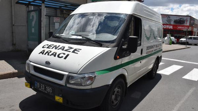 Cenaze aracı çalıp, uyuşturucu almaya gitmişler