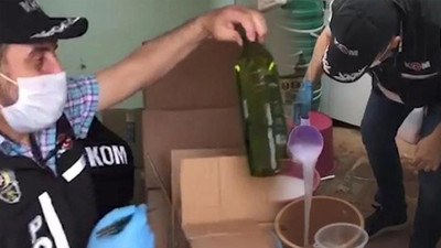 Litrelerce kaçak zeytinyağı ve sabun yakalandı