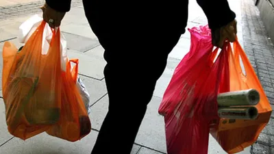 Koronavirüs poşetten, elbiseden bulaşıyor mu? 