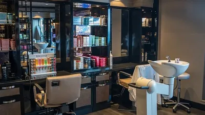 Sarıyer'de kuaför ve berberleri dezenfekte edilecek