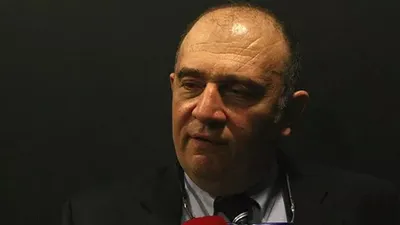 Bilim Kurulu Üyesi Kara: Tedbirleri bırakırsak ikinci dalga daha ağır olur