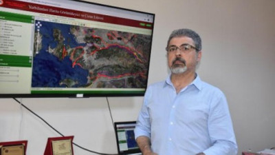 Prof. Dr. Hasan Sözbilir'den İzmir'de 'deprem fırtınası' uyarısı