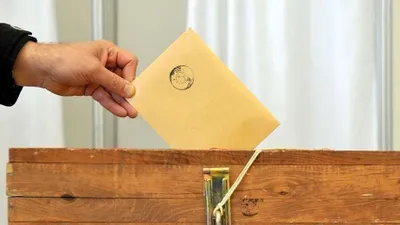 AK Parti seçimin kaderini belirleyecek 7 milyon seçmenin peşinde