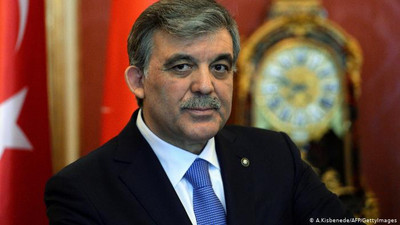 ''Abdullah Gül cumhurbaşkanı adayı olmak istiyor''