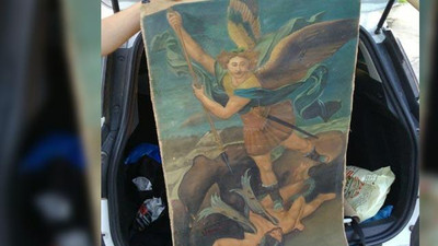 İstanbul'da sahte ''Şeytanla Savaşan Mikail'' tablosu ele geçirildi