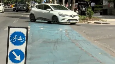 İstanbul'da bisiklet yolları işgal altında
