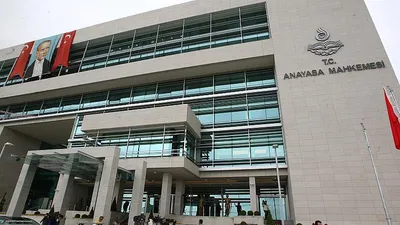 CHP ''çoklu baro''nun iptali için AYM'ye başvurdu
