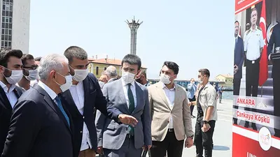 İzmir'de 15 Temmuz Demokrasi Şehitleri Anıtı açıldı