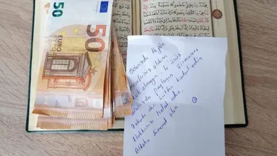 Karantinada kaldığı yurtta öğrencilere para ve bir not bıraktı