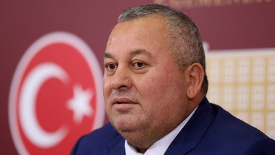 MHP'de Cemal Enginyurt depremi! İhraç talebiyle disipline sevk edildi