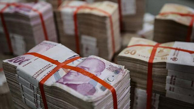 Hazine yaklaşık 2 milyar lira borçlandı