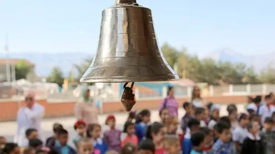 Okulların açılışı ertelenir mi? Bilim Kurulu üyesinden kritik uyarı