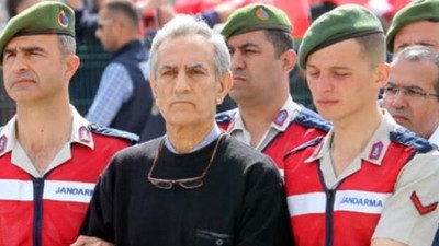 Akın Öztürk'ün emir astsubayına FETÖ'den hapis cezası