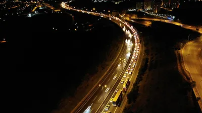 TEM'de bayram yoğunluğu! Trafik durma noktasına geldi