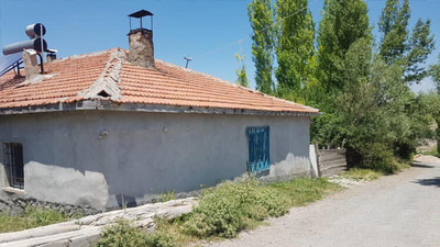3 haftalık bebeğini boğduğunu itiraf etti!