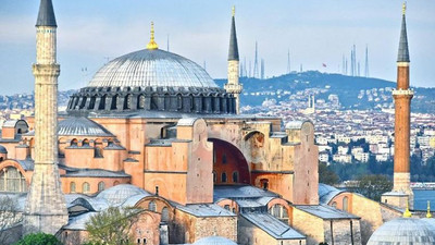 Hürriyet yazarı Selvi, Danıştay'ın ''henüz'' açıklamadığı kararı açıkladı!