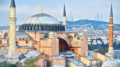 Hürriyet yazarı Selvi, Danıştay'ın ''henüz'' açıklamadığı kararı açıkladı!