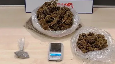 Çeşme'de uyuşturucu operasyonu! 2 kişi tutuklandı