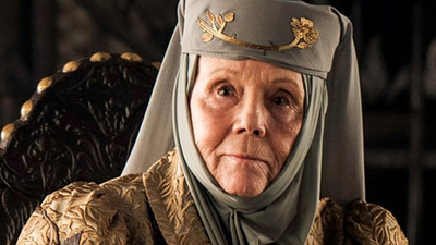Game of Thrones’un Lady Tyrell’i yaşamını yitirdi