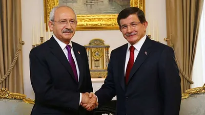 Davutoğlu ile görüşen Kılıçdaroğlu'ndan ittifak açıklaması